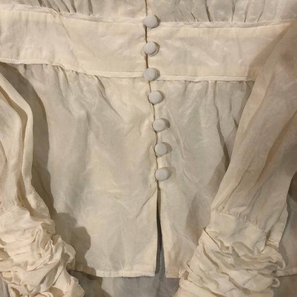 Veronica Beard 100% silk buttoned top - Picture 7 of 8